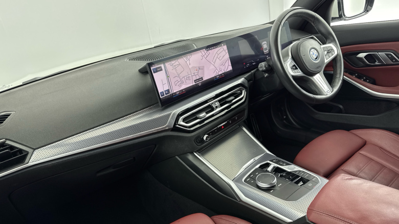 BMW 3 Series 330e M Sport 4dr Step Auto Saloon